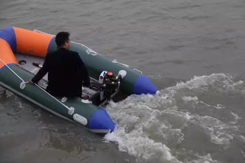 Motori fuoribordo 4 tempi 4HP  - Fishing Boat Outboard Motor recensione e prezzo